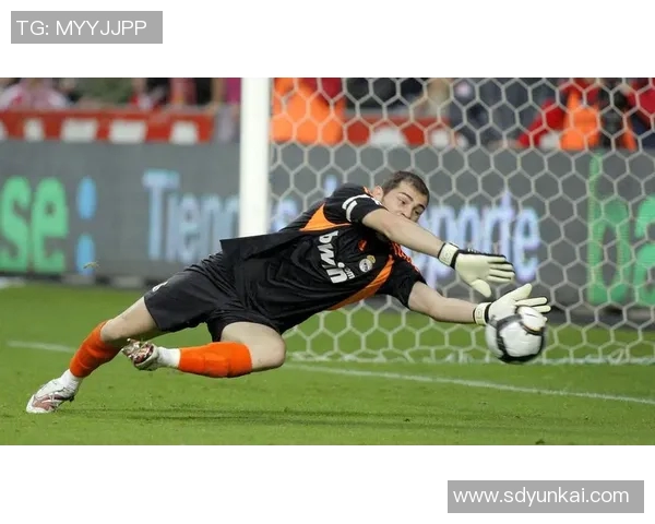 巴西足球明星精彩过人技巧集锦视频展现足球艺术的魅力与激情 巴西足球明星精彩过人技巧集锦视频展现足球艺术的魅力与激情