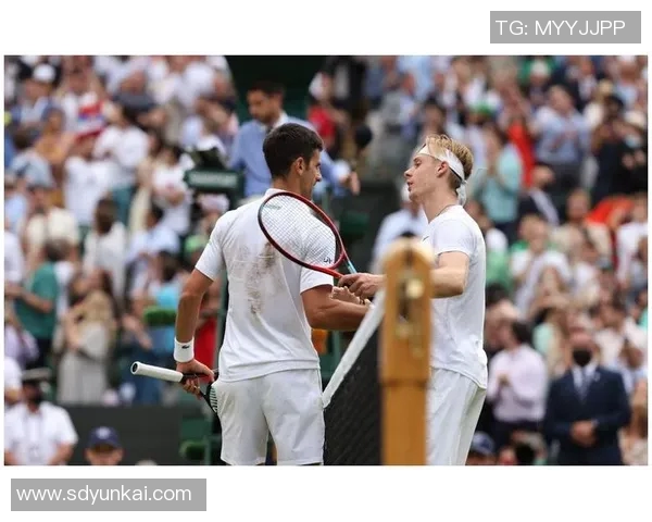 佩鲁贾主场迎战莱切双方争夺关键三分的激烈对决