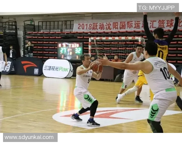 辽宁篮球之星的崛起与辉煌历程探秘 辽宁篮球之星的崛起与辉煌历程探秘